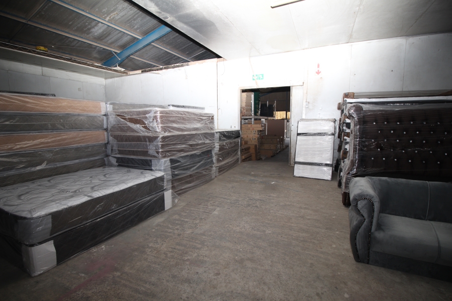 Commercial Property for Sale in Braelyn Eastern Cape